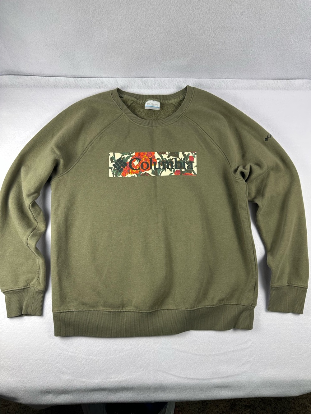 Columbia Floral Box Logo Sweatshirt Olive Green Crewneck Raglan Pullover Sz L
